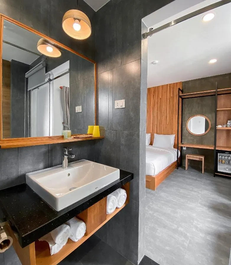 Coast House Boutique Hotel Nha Trang 3*,