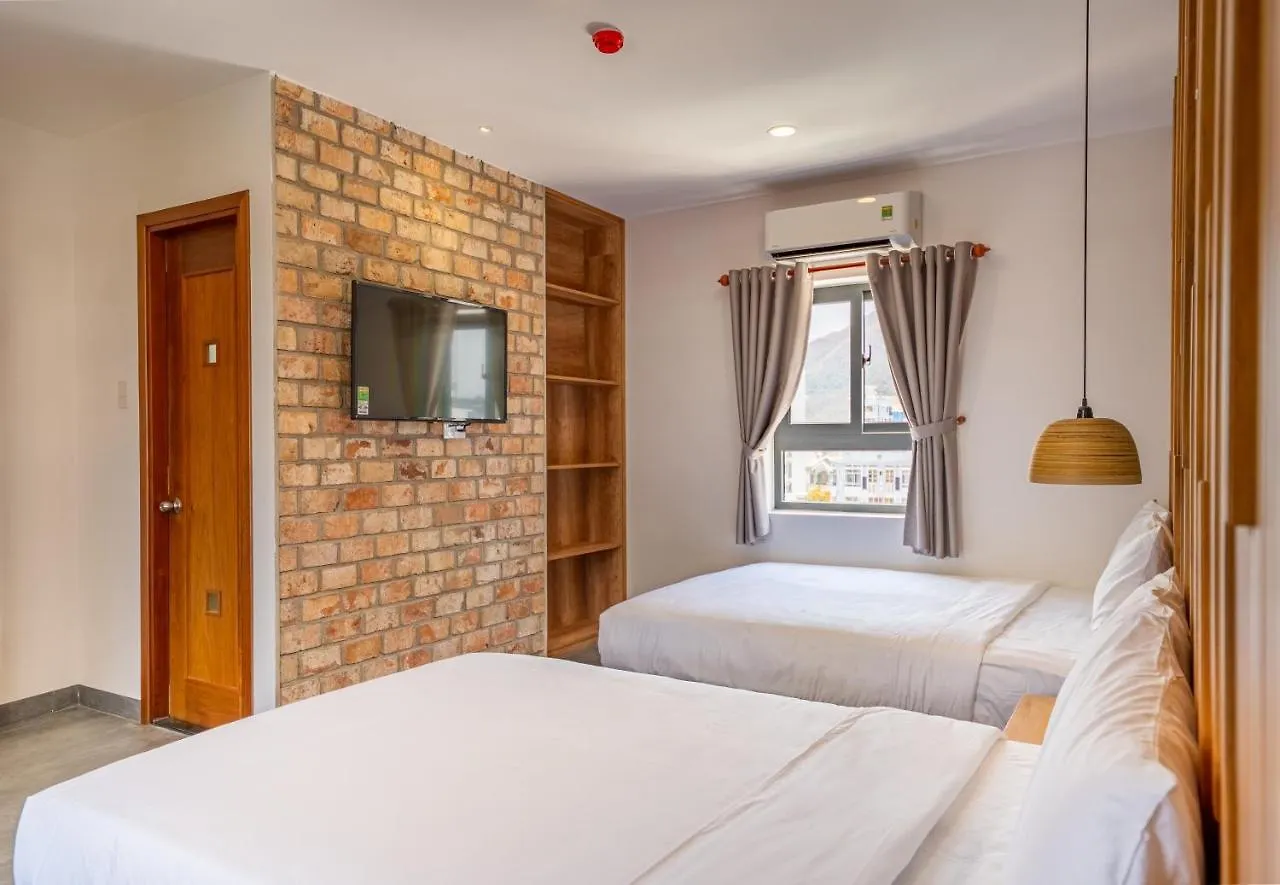 Coast House Boutique Hotel Nha Trang 3*,
